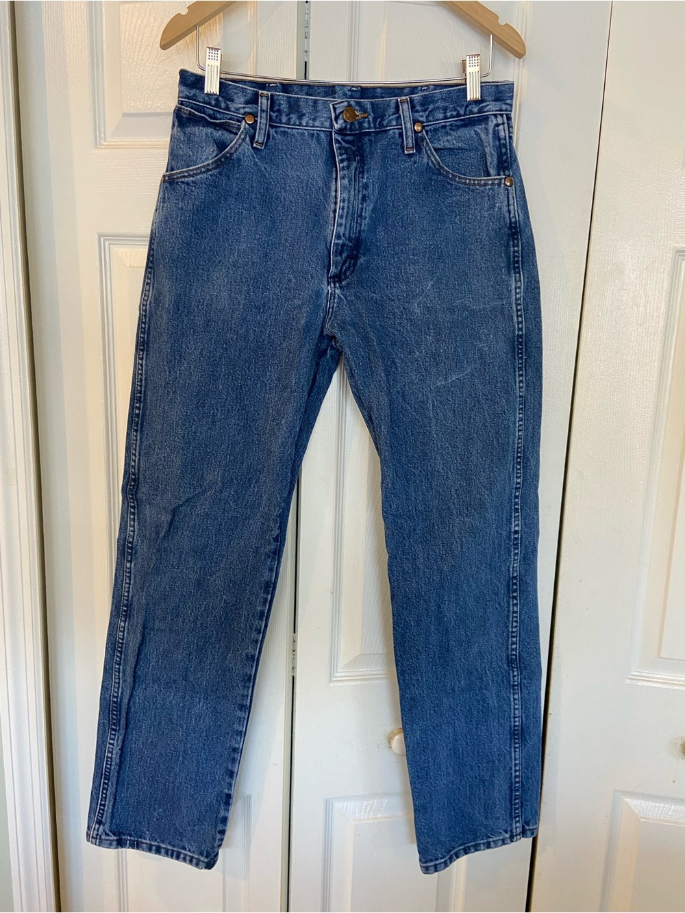 Wrangler Men's Dark Blue Straight Jeans